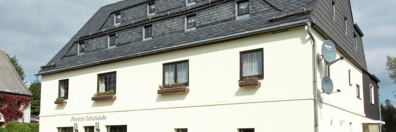 Classy Holiday Home in Deutschneudorf near Glockenwanderweg, Deutschneudorf — photo 1