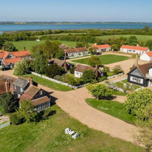 Rosetti House / 6-Bed Home On Osea Island, Essex, Малдон — фото 5
