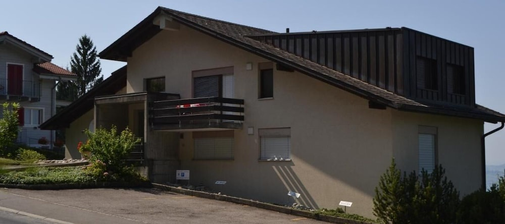 Elfe-apartments Two-room Apartment With Garden, 2-4 Guests, 埃梅滕 — 照片 1