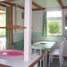 Chalets du Camping Les Merilles, 迪西耶 — 照片 4