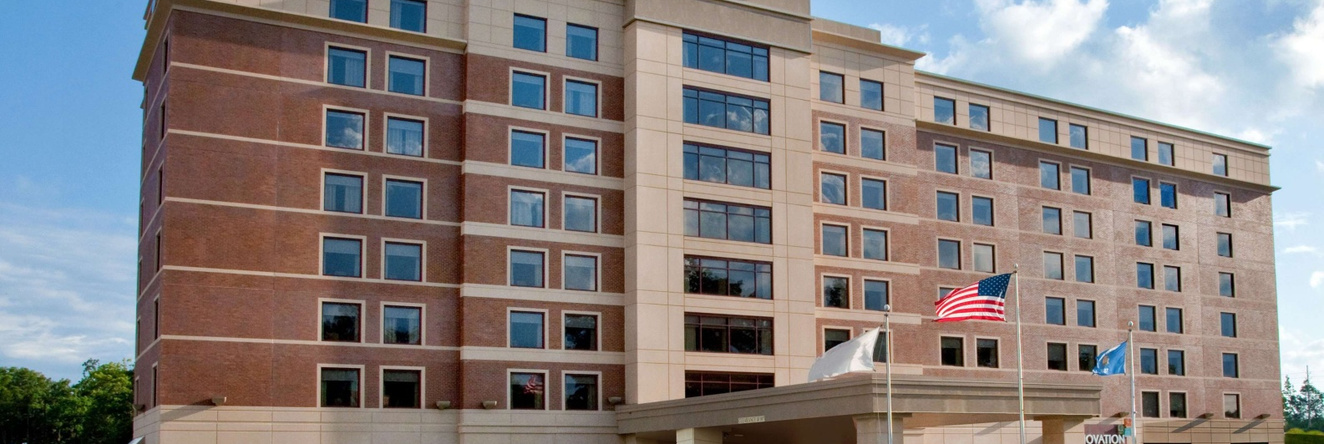 Crowne Plaza Hotel Milwaukee West, Уоууотоса — фото 1