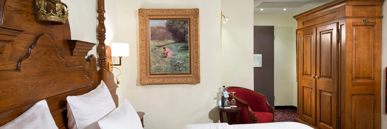 KING's HOTEL First, Munich — photo 1