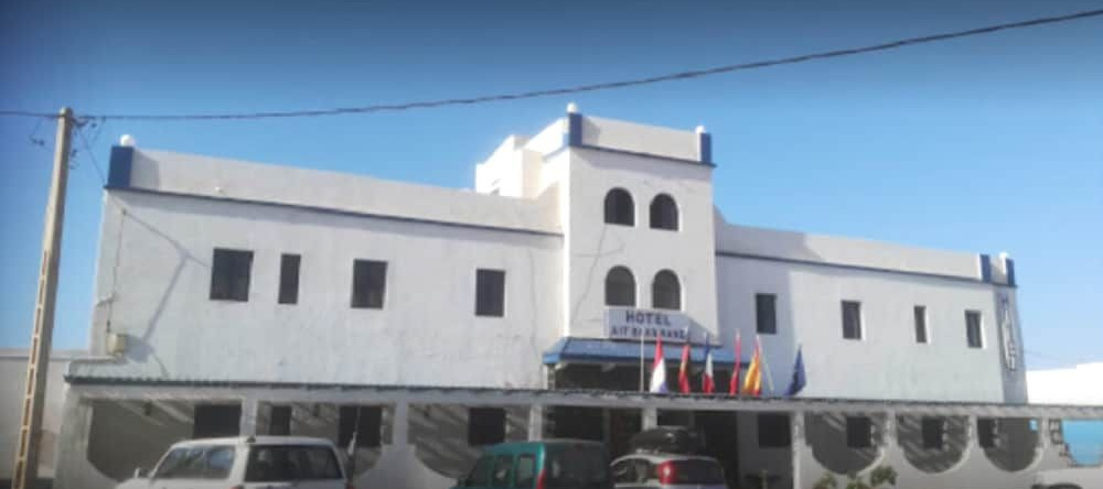 Hôtel Ait Baamrane, 西迪伊夫尼 — 照片 1