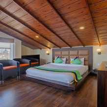 Treebo The Northern Retreat Resort With Mountain View, Bithal — photo 5