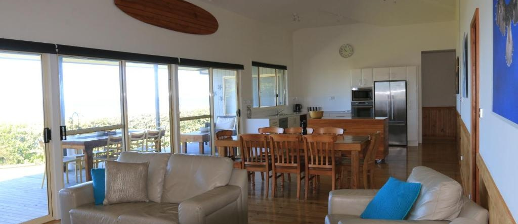 Bunkys By The Sea Holiday House, Berrara — photo 1