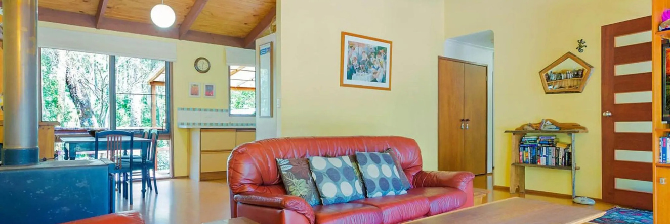 Caseys Pet Friendly Beach Cottage, Mystery Bay — photo 1