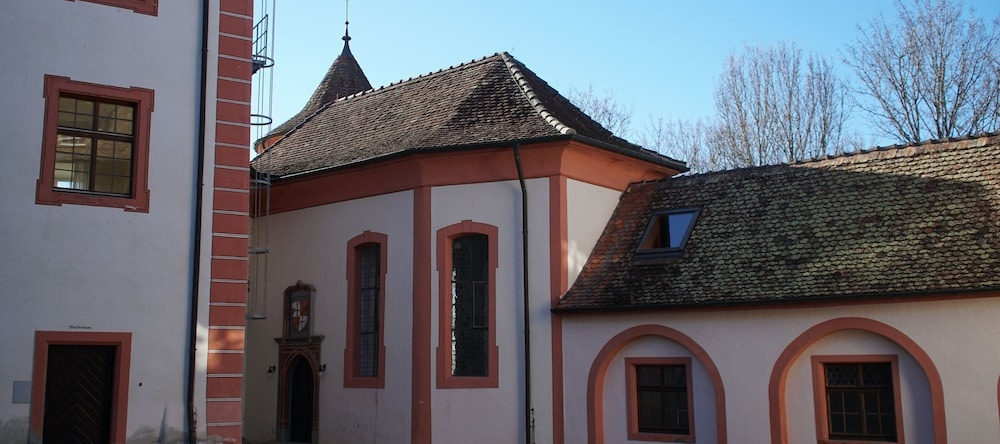 Tagungszentrum Schloss Hohenfels, 霍亨费尔斯 — 照片 1