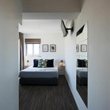 Phaedrus Living Luxury Suite Nicosia 510, Строволос — фото 4