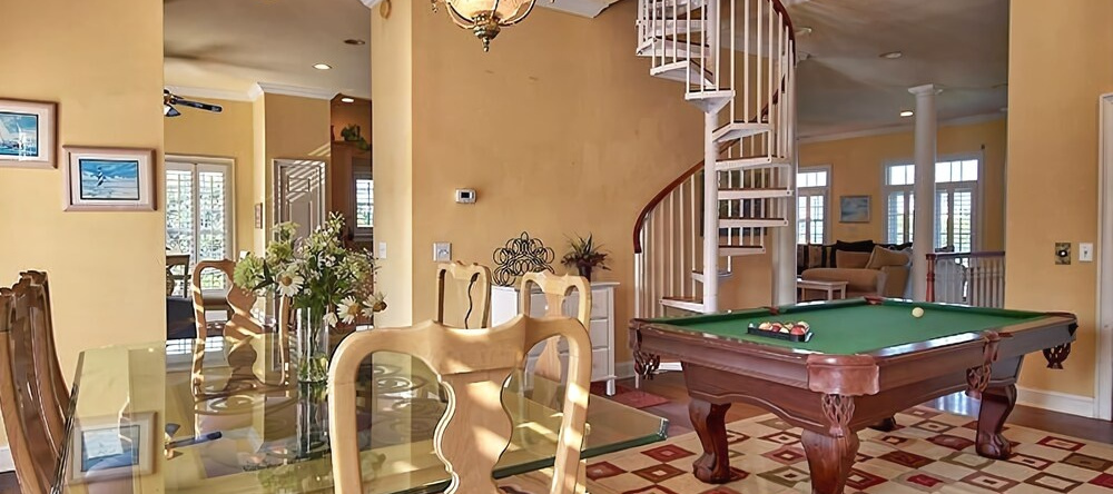 192 Sand and Sea 5 Br Home by RedAwning, 德博迪厄殖民地 — 照片 1