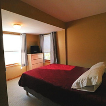 1 Maple Avenue 2 Bedroom Home by Redawning, Ellicottville — photo 2