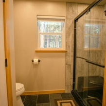 Compass Cabin, Coles Corner — photo 4