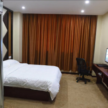 Wuhan Wanjing Holiday Hotel, Ухань — фото 3