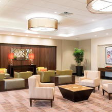 DoubleTree by Hilton Hotel Grand Rapids Airport, 大急流城 — 照片 3