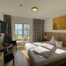 Hotel Iris Am See, Радольфцелль-на-Бодензее — фото 4