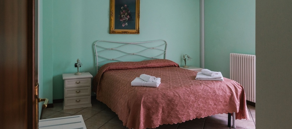 Agriturismo Il Crinale, 卡斯托拉诺 — 照片 1