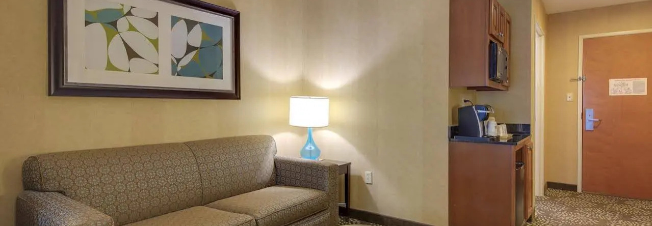 Holiday Inn Express & Suites Sylva - Western Carolina Area by IHG, 迪尔斯伯勒 — 照片 1