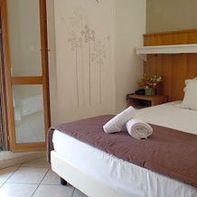 Hotel EMI, Calderara di Reno — photo 3