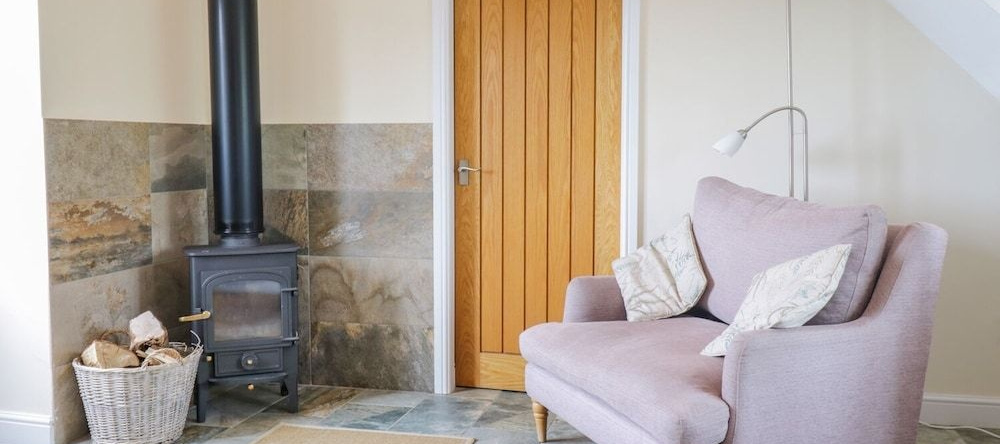 Plas Tirion Cottage, Holywell — photo 1