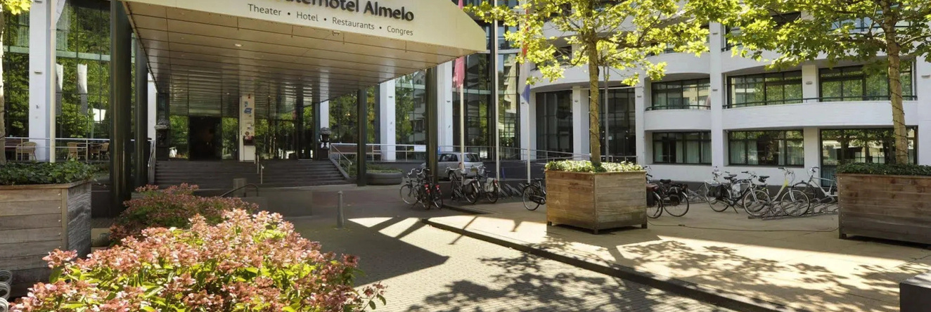 Van der Valk Theaterhotel Almelo, 阿尔默洛 — 照片 1