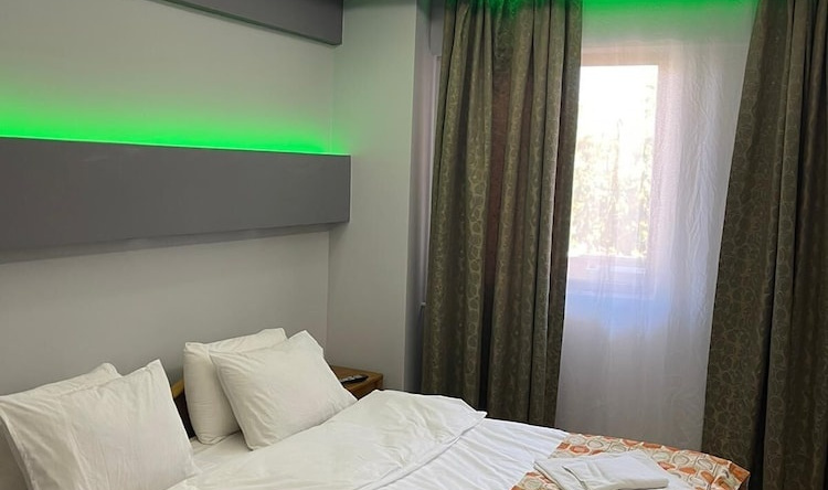 Cantaş Otel, Yesilova — photo 1
