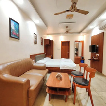 Hotel Meera Regency, Chiplun — photo 4