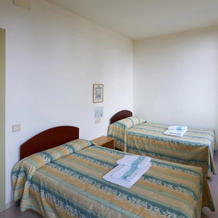 Apartamentos Montserrat Abat Marcet, 蒙塞拉特山麓莫尼斯特罗尔 — 照片 2