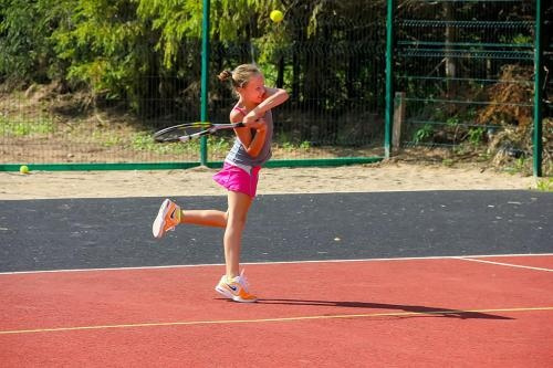 Sports Club Viraaž Hostel, 特尔瓦 — 照片 1