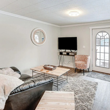 1 Mi to Main Street Polson: Updated Home w/ Deck!, 波尔森 — 照片 3