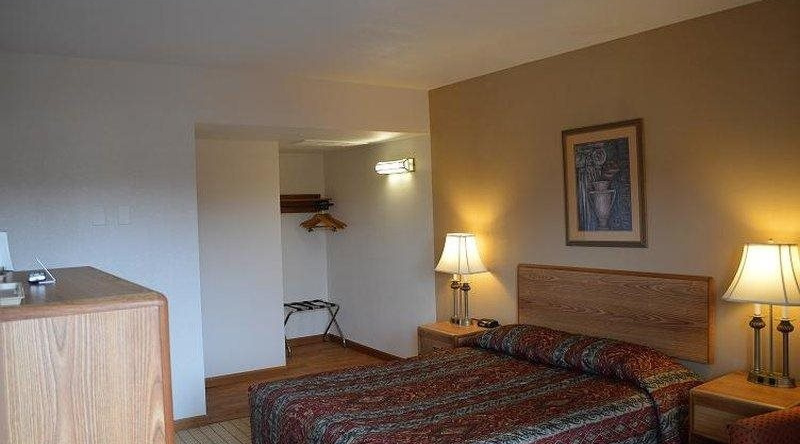 Campus Inn, West Lafayette — photo 1