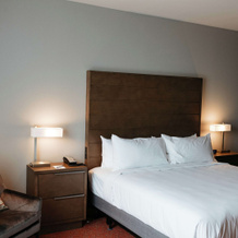 Revel Hotel Des Moines Urbandale, Tapestry Collection by Hilton, Urbandale — photo 5