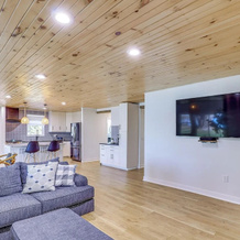 Modern Buckeye Lake Retreat: Game Room & Fire Pit!, Торнвилл — фото 3