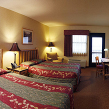 Kewadin Casinos St. Ignace Hotel, 常青海岸 — 照片 3