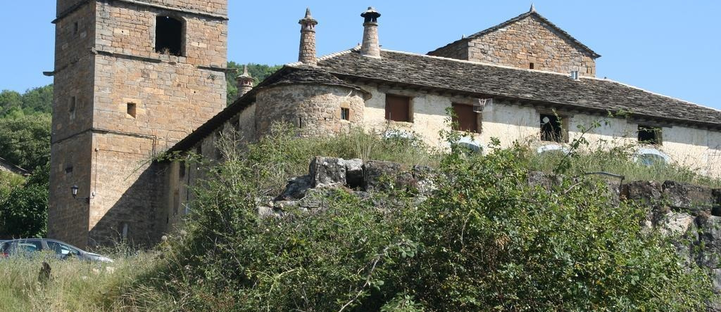 Casa Mur de Alujan, 拉富埃瓦 — 照片 1