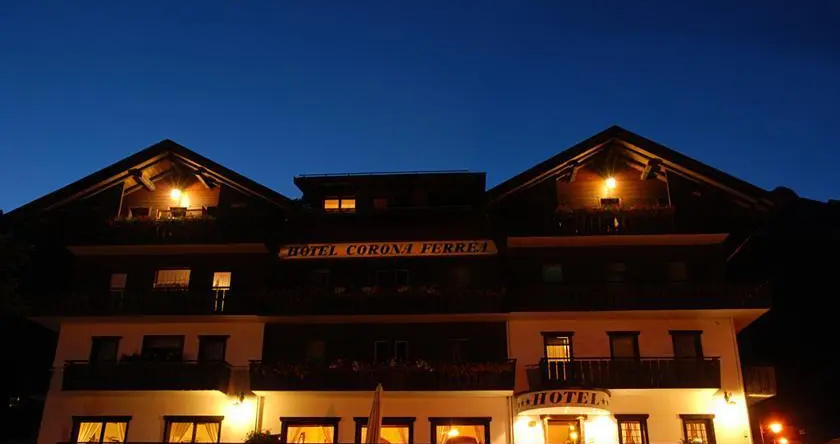 Hotel Corona Ferrea, Саппада — фото 1