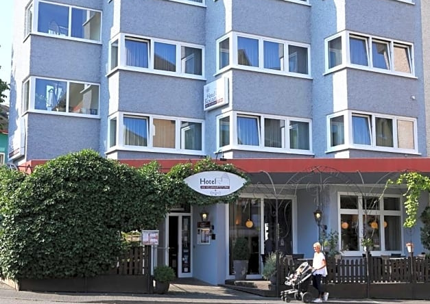 Hotel am Helmwartsturm, 安德纳赫 — 照片 1