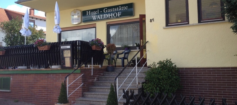 Hotel Pension Waldhof, Нойхойзель — фото 1