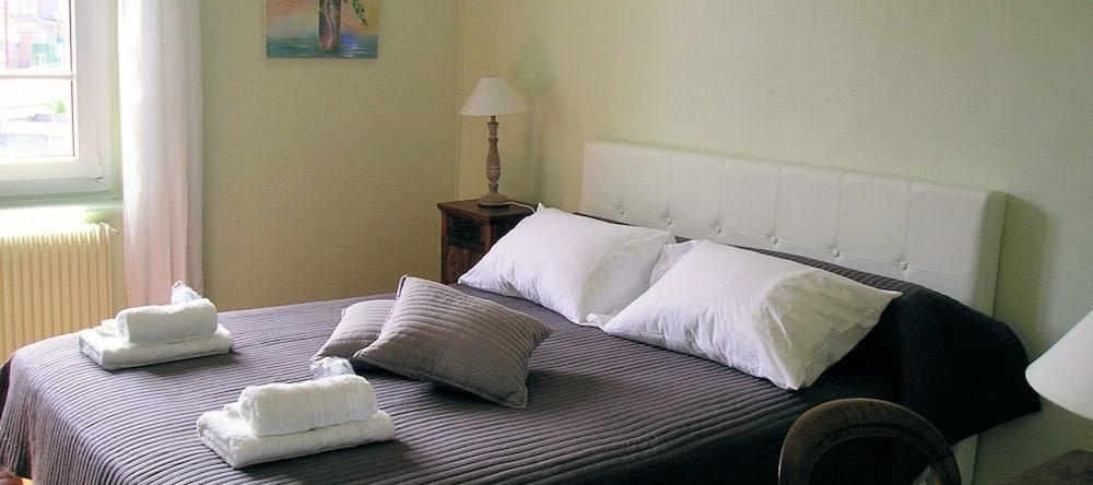 Aux Chambres du Roy, Roye — photo 1