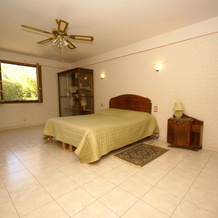 Stunning Villa in Sorgues With Swimming Pool, 索尔格 — 照片 4