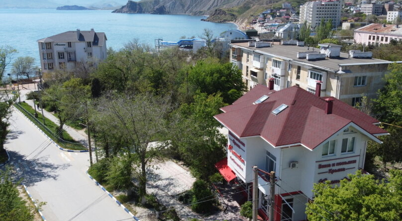 Nika Mini hotel, Ordzhonikidze — photo 1