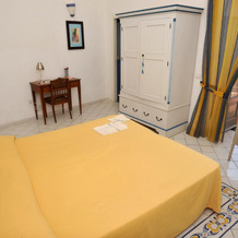 La Casa sul Mare, Procida — photo 3