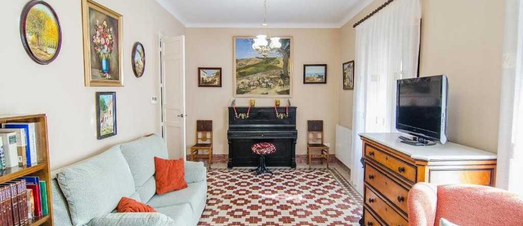 Apartamentos Salmerones, Альхама-де-Гранада — фото 1