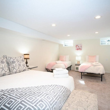 The Meadowlark Manor Spacious Backyard & Hot Tub, Лейквуд — фото 2