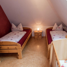 Cosy apartment on the edge of the forest in Mühlenbach, Muehlenbach — photo 3