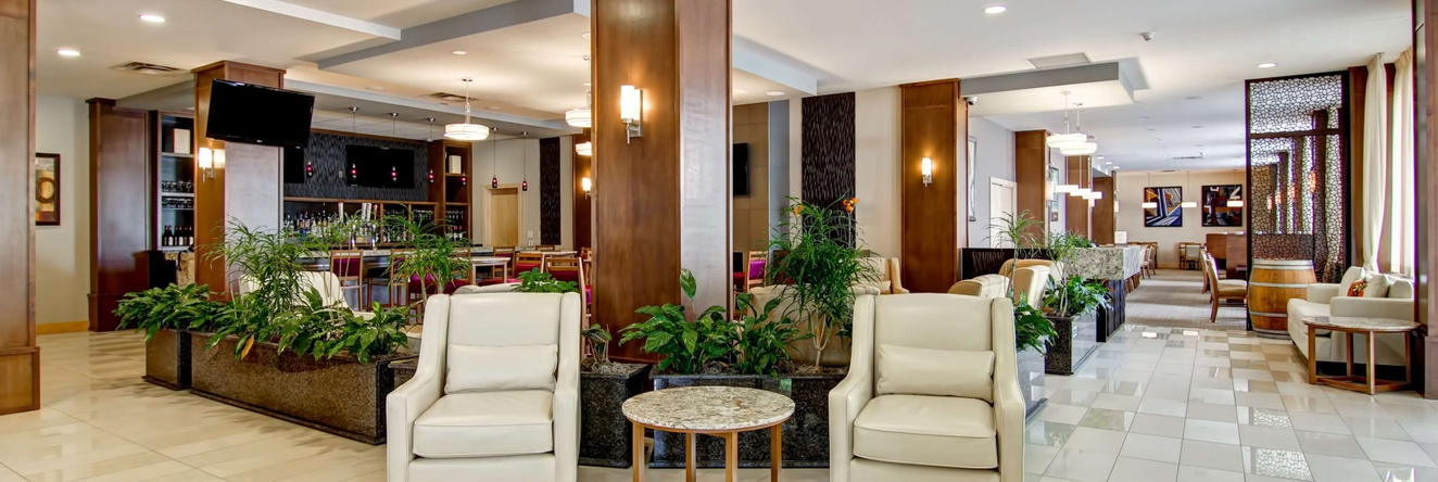 Doubletree by Hilton Hotel Kamloops, Kamloops — photo 1