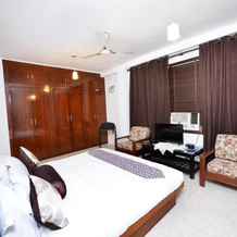 Qualified Hospitality 101, Нью-Дели — фото 4