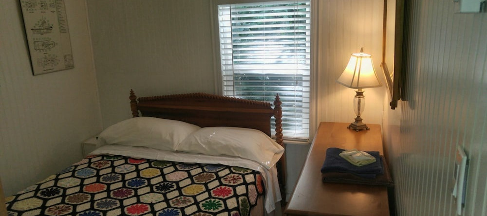 Pams 2 bedroom Cottage, 艾伯特港 — 照片 1