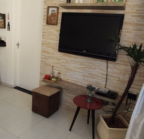 Casa com piscina em Caraguatatuba, 卡拉瓜塔图巴 — 照片 1
