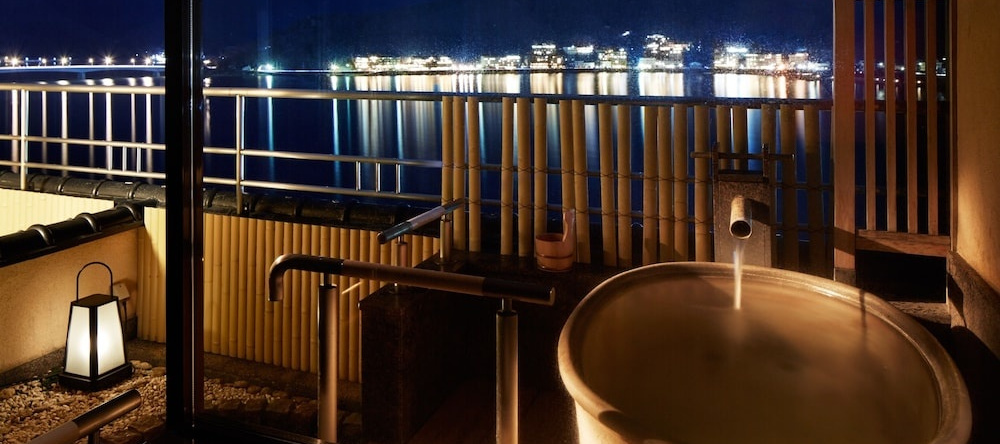 Tongyeong Yehyang Pension, Geoje — photo 1