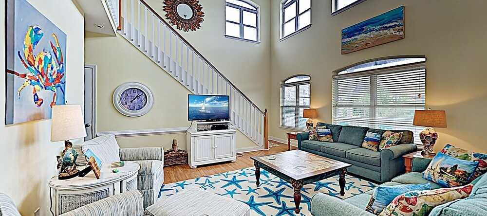 New Listing! Roomy In Private Beach Community 7 Bedroom Home, 奥申艾尔海滩 — 照片 1