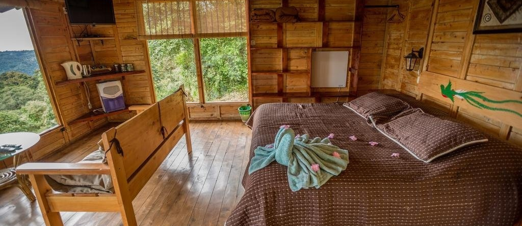 Paraíso Quetzal Lodge, Орози — фото 1